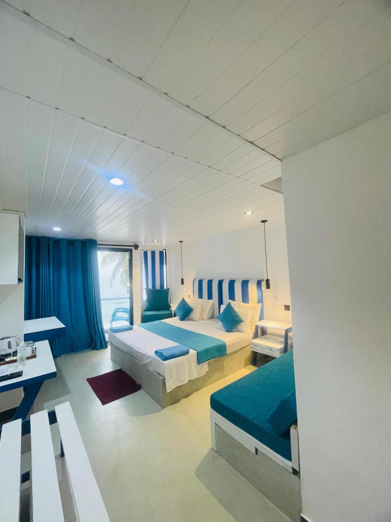 Suncoast Beach Hotel Mirissa Zewnętrze zdjęcie