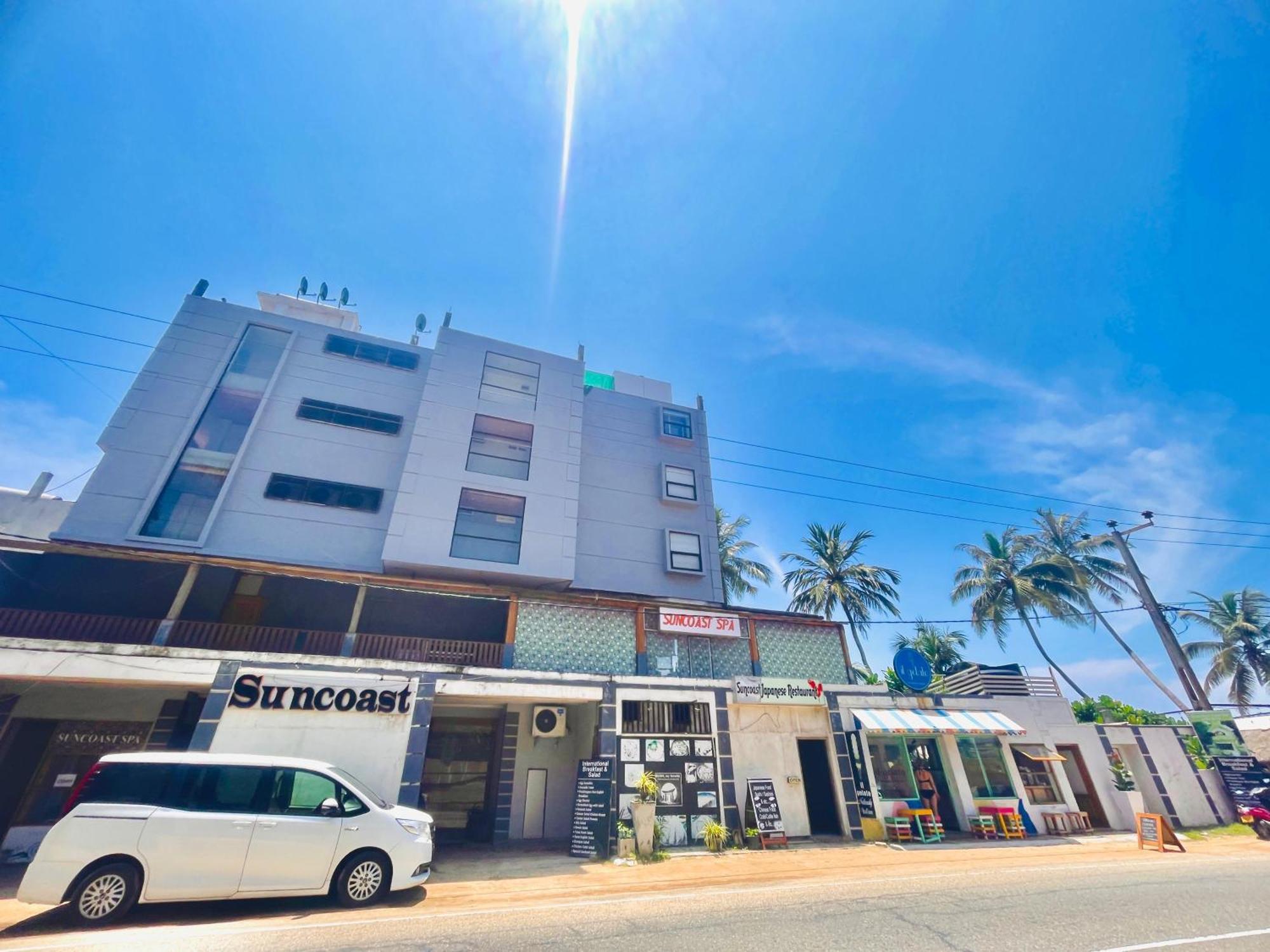 Suncoast Beach Hotel Mirissa Zewnętrze zdjęcie