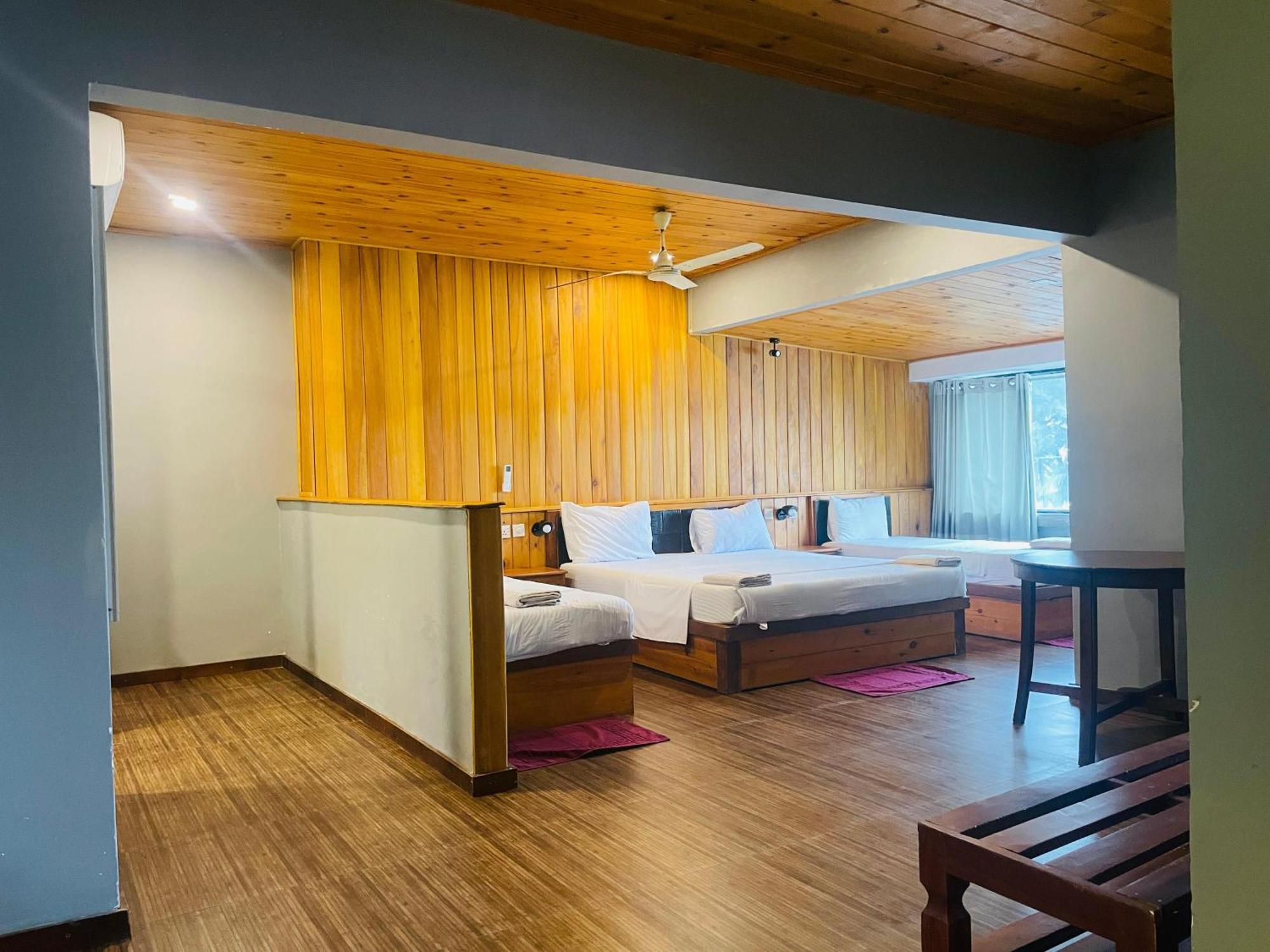 Suncoast Beach Hotel Mirissa Zewnętrze zdjęcie